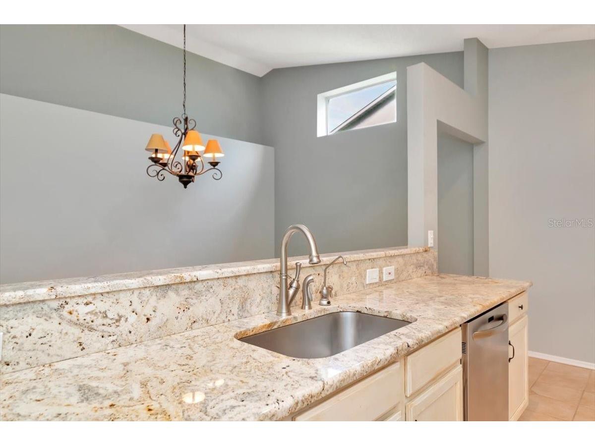 4734 Raintree Street Circle E Bradenton FL 34203 A4693346 image21