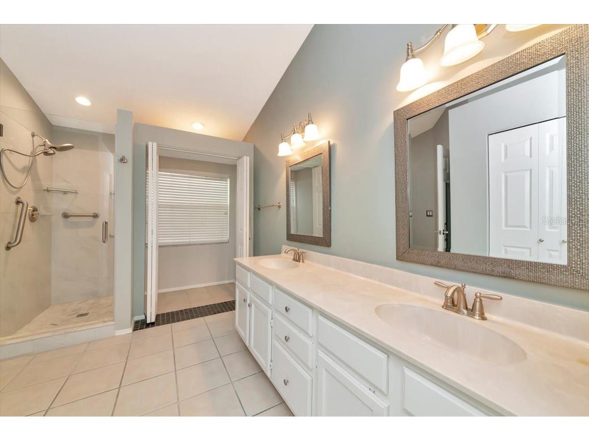 4734 Raintree Street Circle E Bradenton FL 34203 A4693346 image25