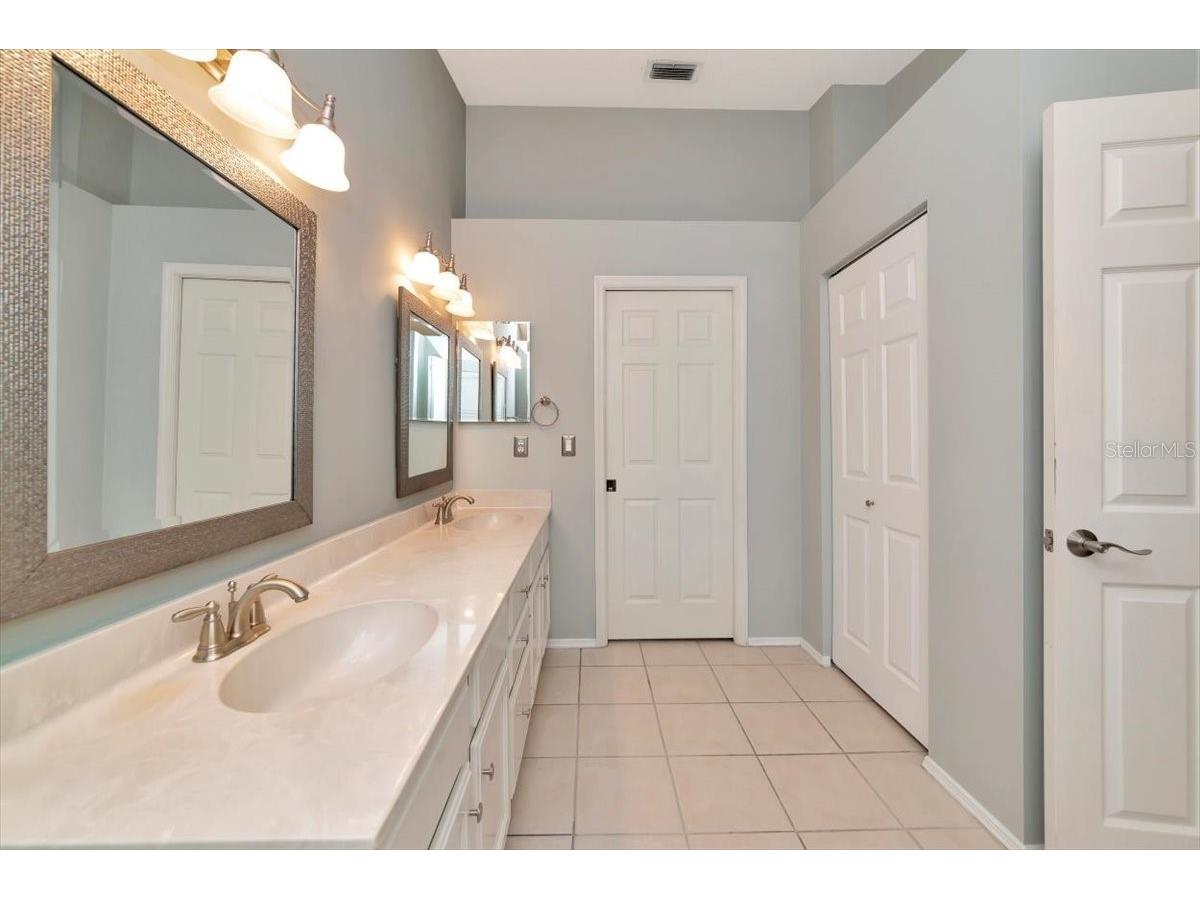 4734 Raintree Street Circle E Bradenton FL 34203 A4693346 image26