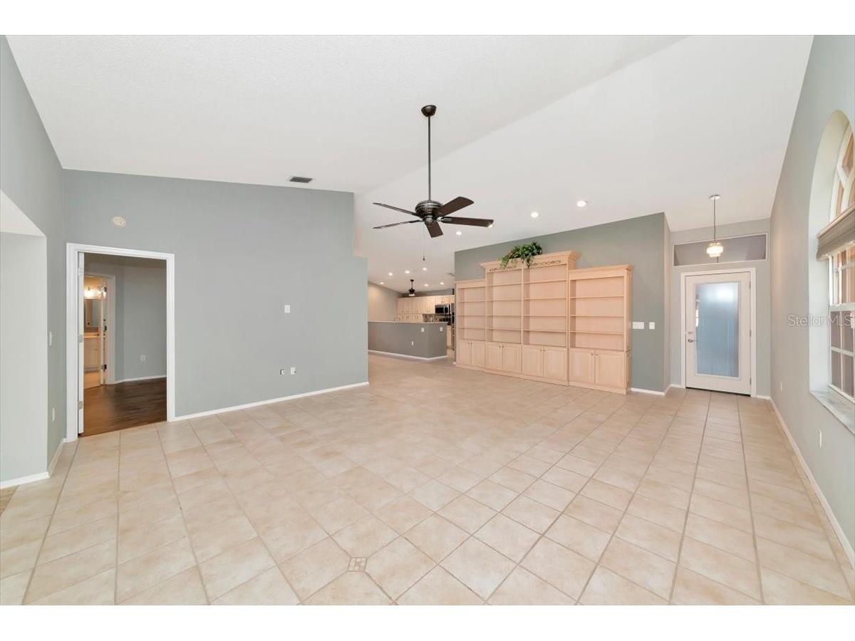 4734 Raintree Street Circle E Bradenton FL 34203 A4693346 image8