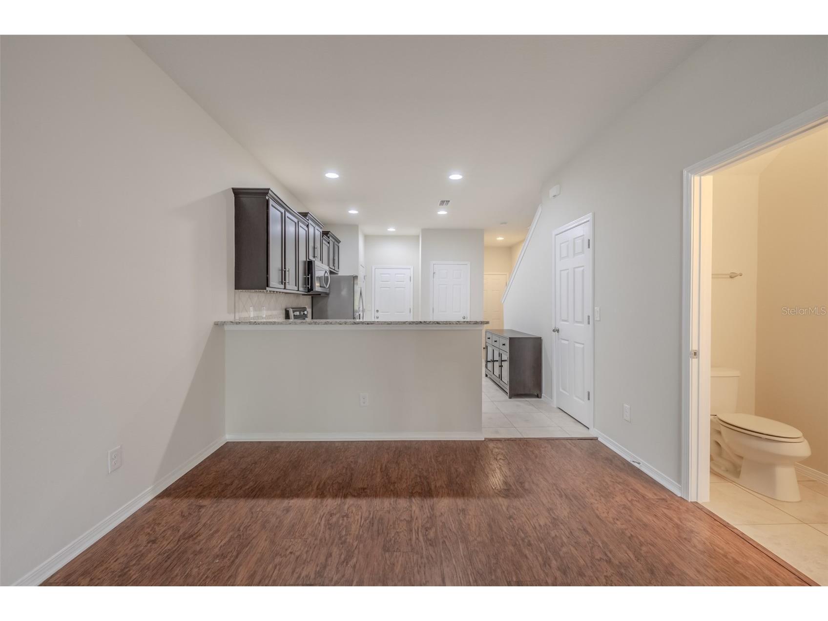 4734 White Sanderling Ct Court Tampa FL 33619 TB8469745 image11