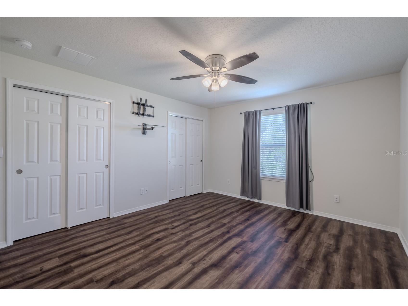 4734 White Sanderling Ct Court Tampa FL 33619 TB8469745 image19