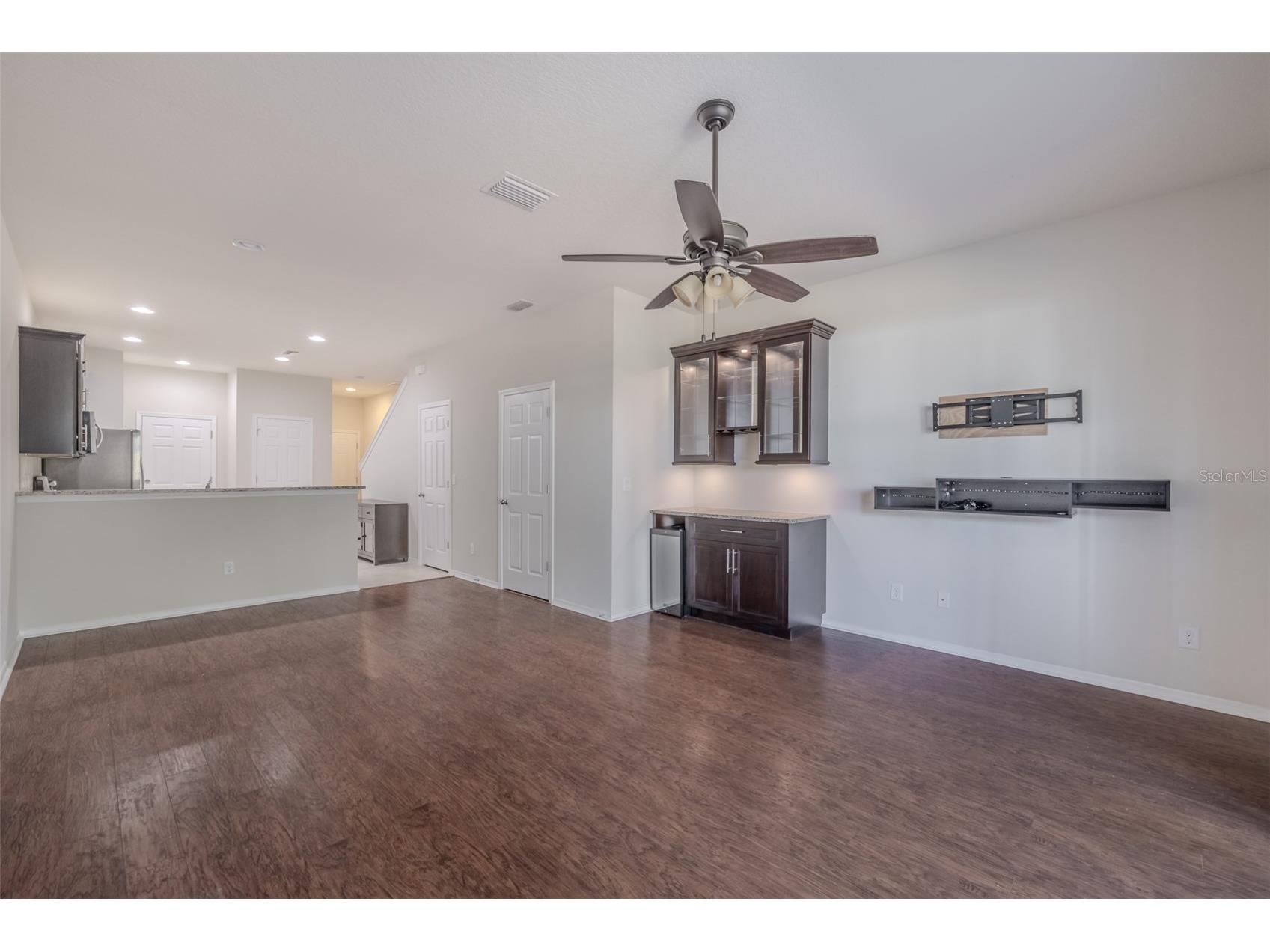 4734 White Sanderling Ct Court Tampa FL 33619 TB8469745 image7
