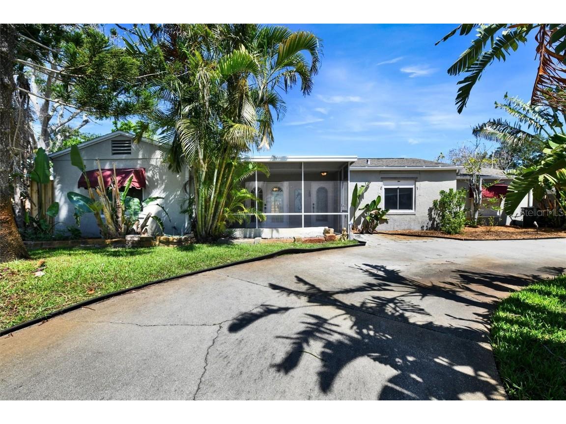 4735 Baywood Point Drive S Gulfport FL 33711 TB8401628 image1