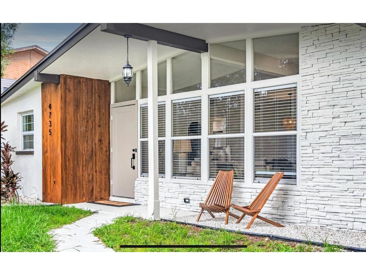 4735 Elfrida Avenue Sarasota FL 34235 A4601280 image1