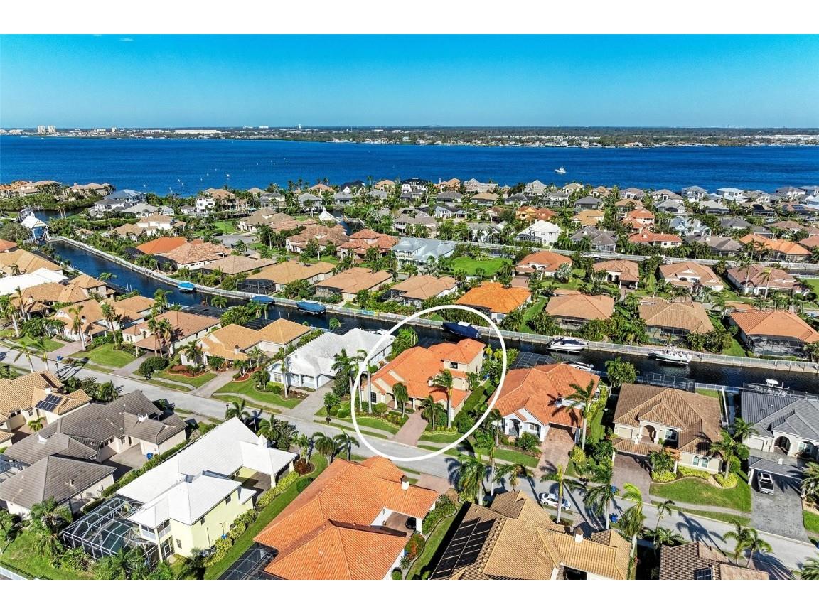 4735 Mainsail Drive Bradenton FL 34208 A4626196 image1