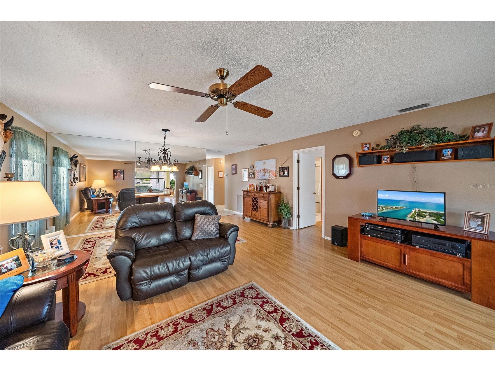 4735 Oak Hill Drive #8 Sarasota FL 34232 A4678024 image11