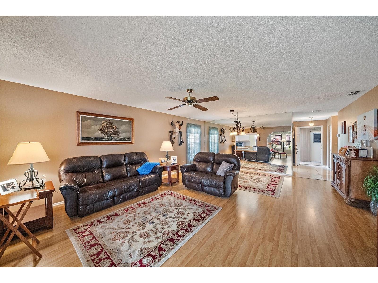 4735 Oak Hill Drive #8 Sarasota FL 34232 A4678024 image5