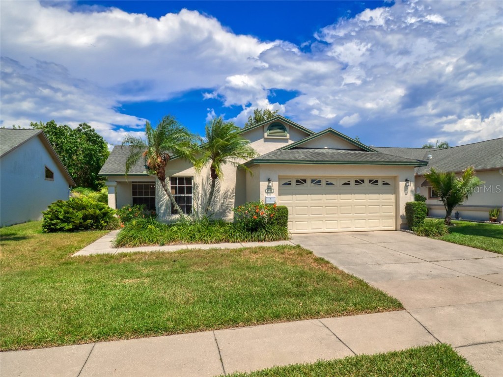 4735 Raintree Street Circle E Bradenton FL 34203 A4570533 image1