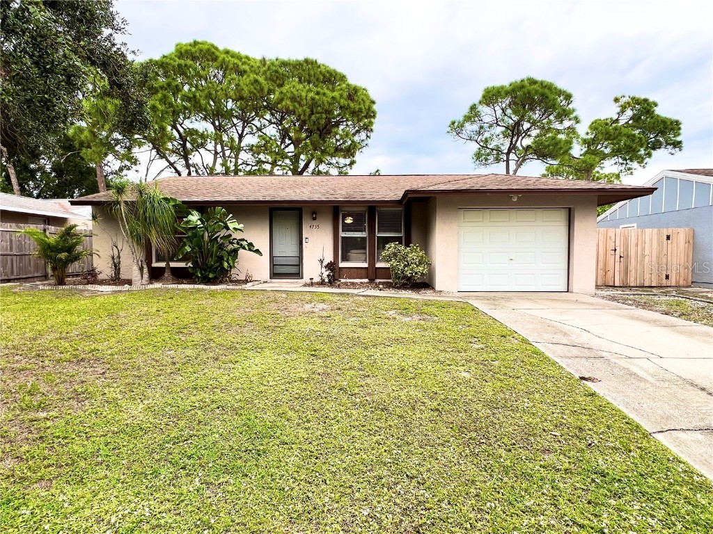 4735 Selma Street Sarasota FL 34232 A4589075 image1