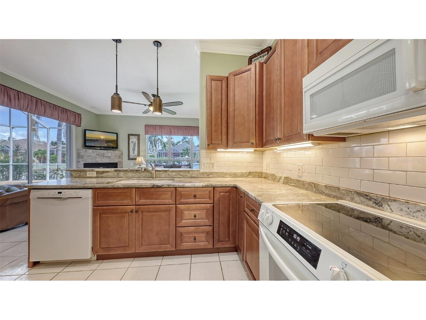 4735 Starboard Drive Bradenton FL 34208 - MANATEE RIVER A4656161 image23