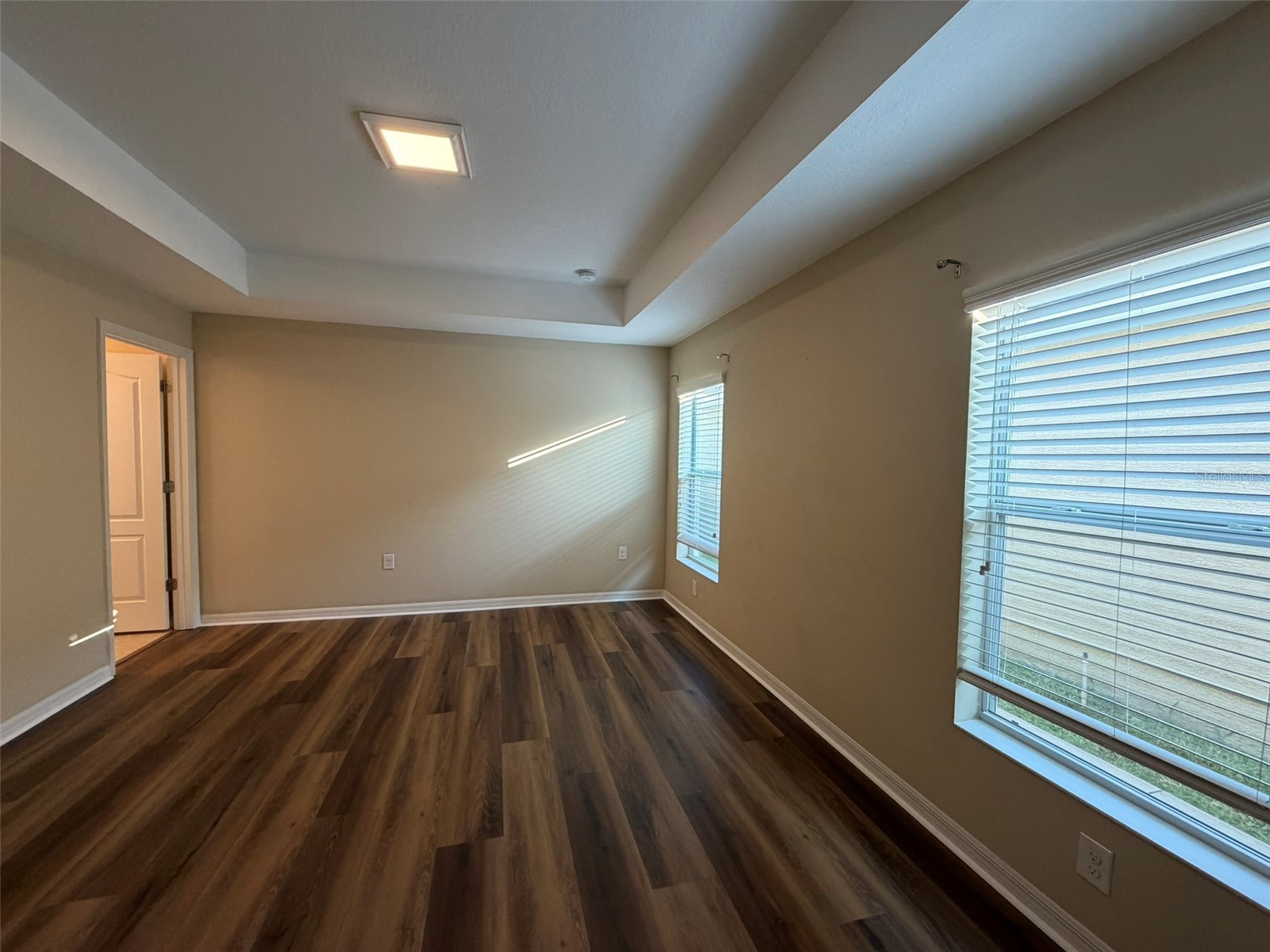 4735 Woodbrook Dr Sarasota FL 34243 A4693683 image11