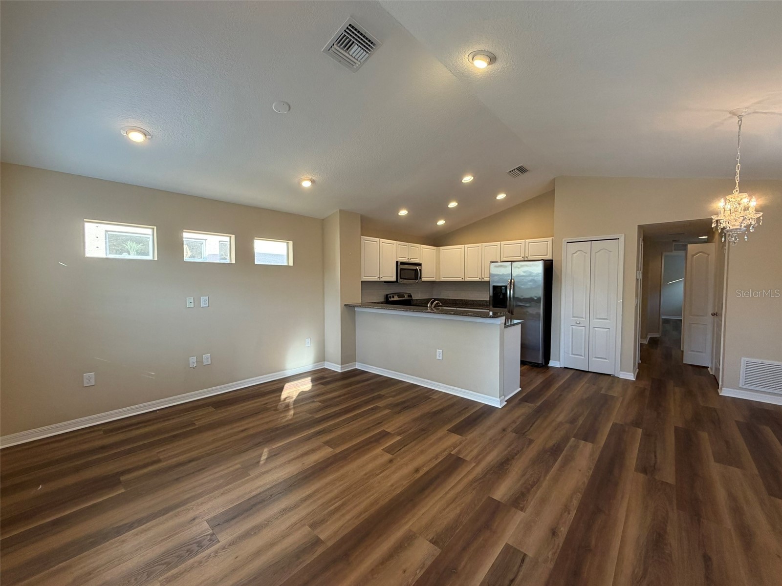 4735 Woodbrook Dr Sarasota FL 34243 A4693683 image2