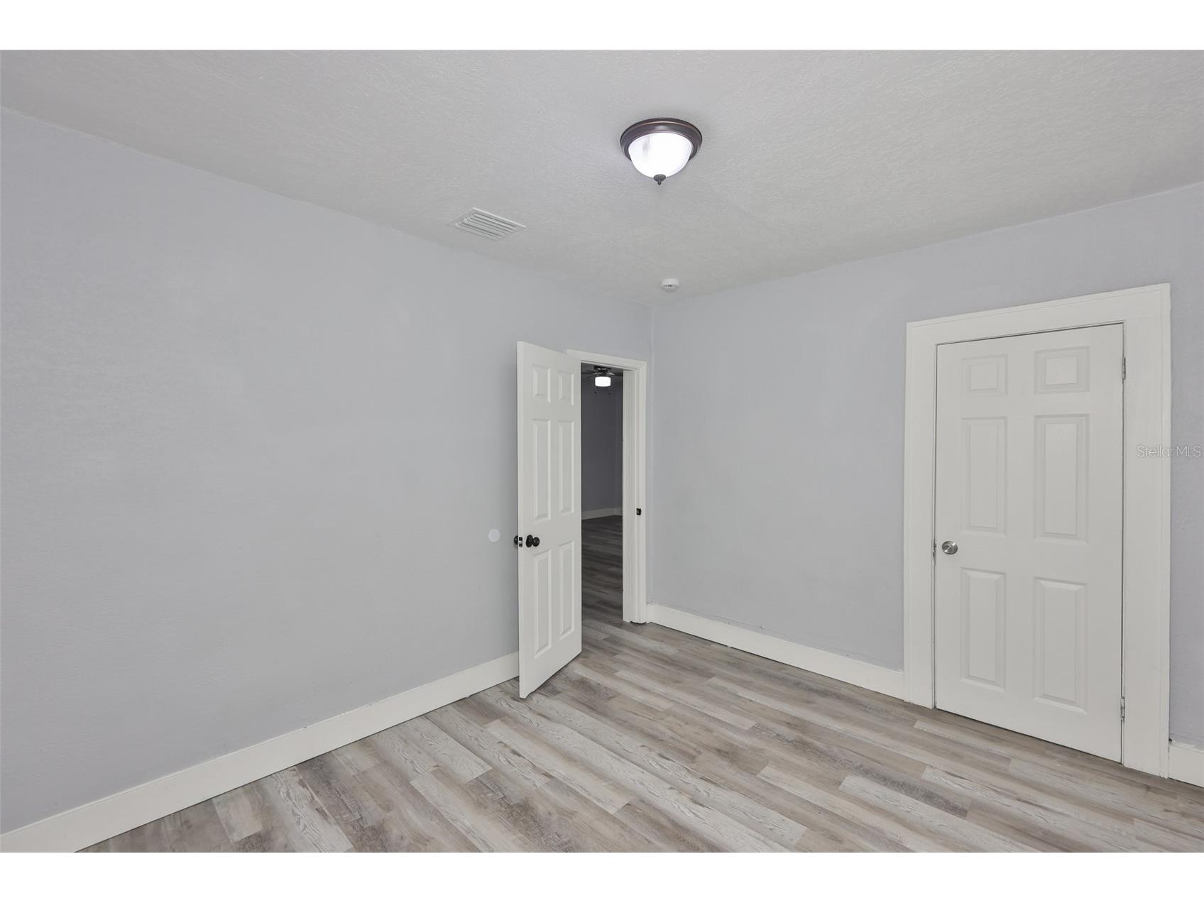 4736 5th Avenue S Saint Petersburg FL 33711 TB8492434 image10
