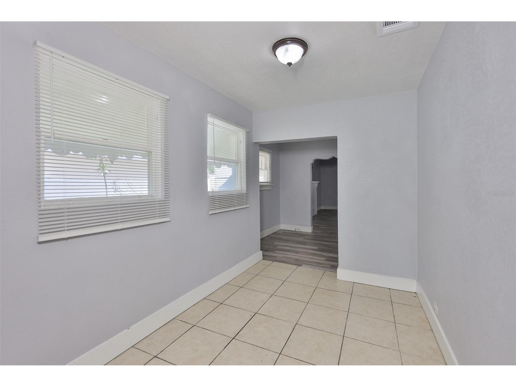 4736 5th Avenue S Saint Petersburg FL 33711 TB8492434 image18