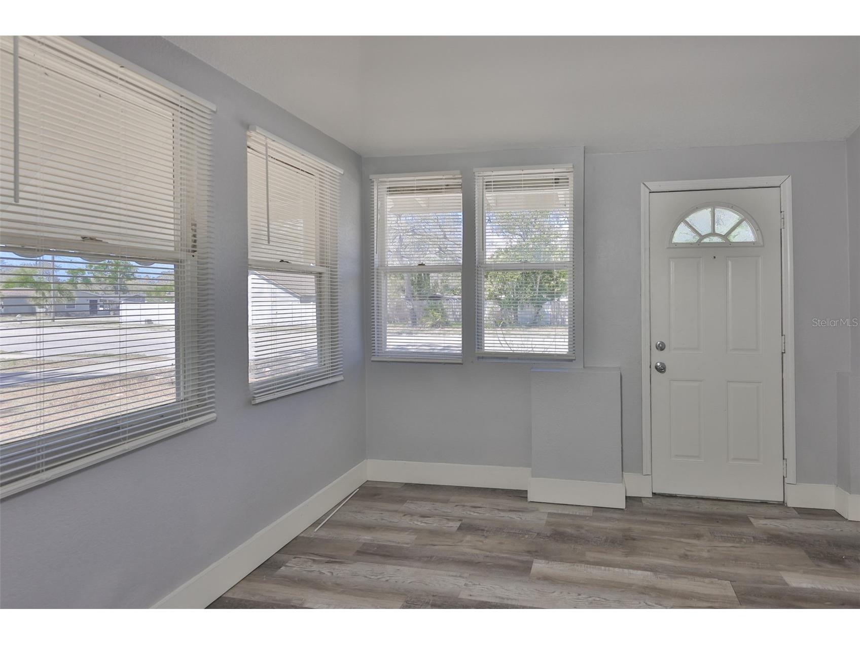 4736 5th Avenue S Saint Petersburg FL 33711 TB8492434 image7