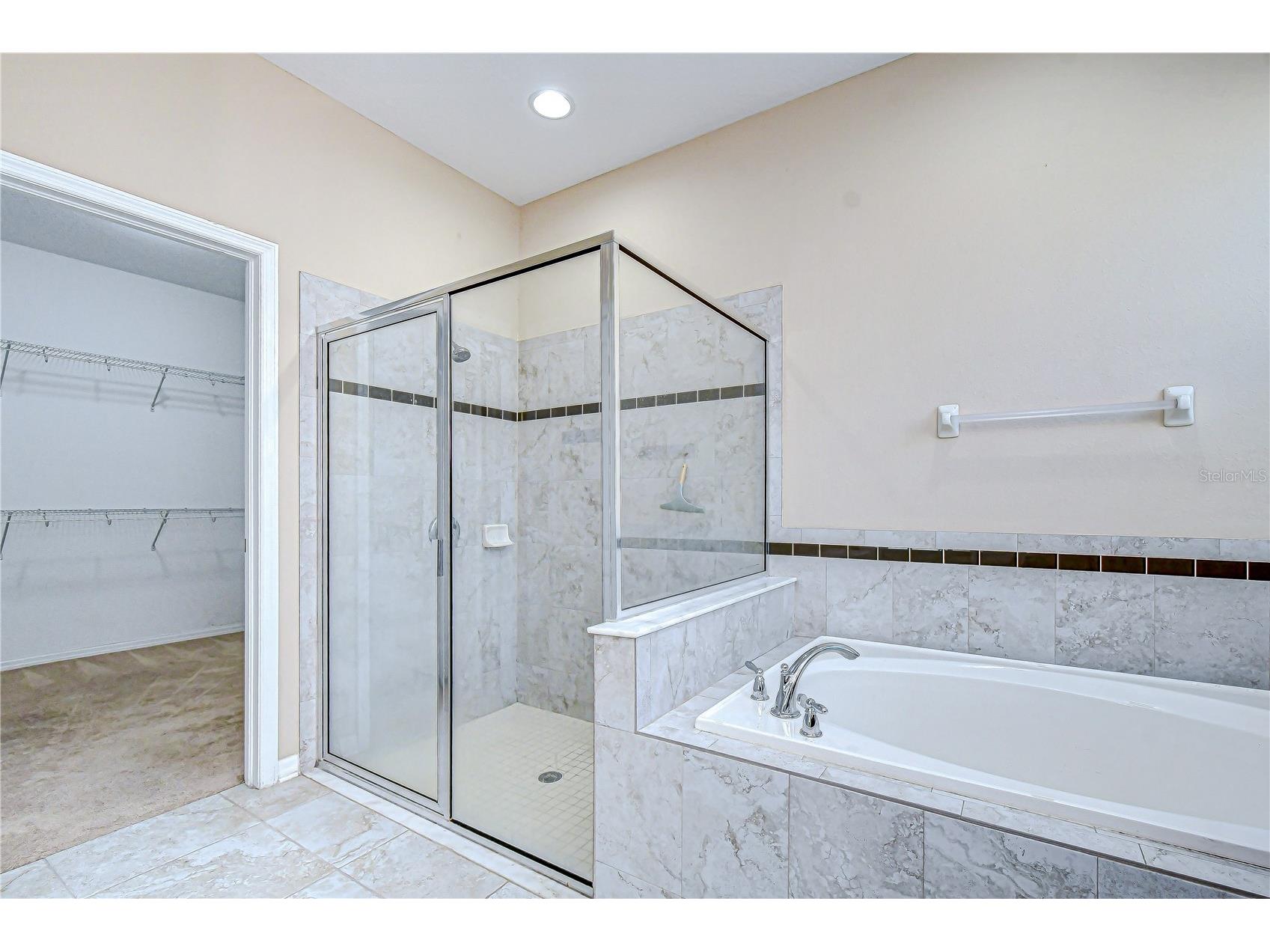 4736 Woods Landing Lane Tampa FL 33619 TB8475405 image19