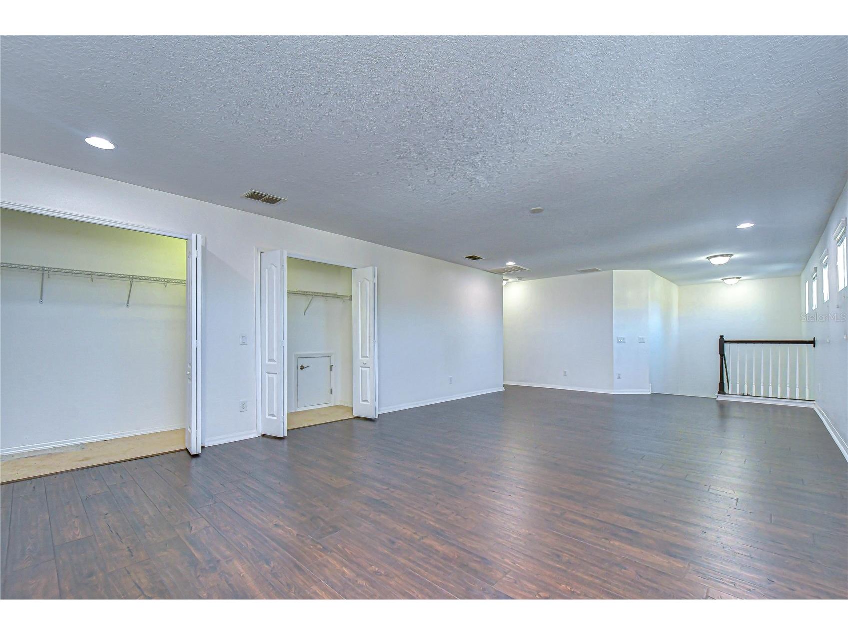 4736 Woods Landing Lane Tampa FL 33619 TB8475405 image21