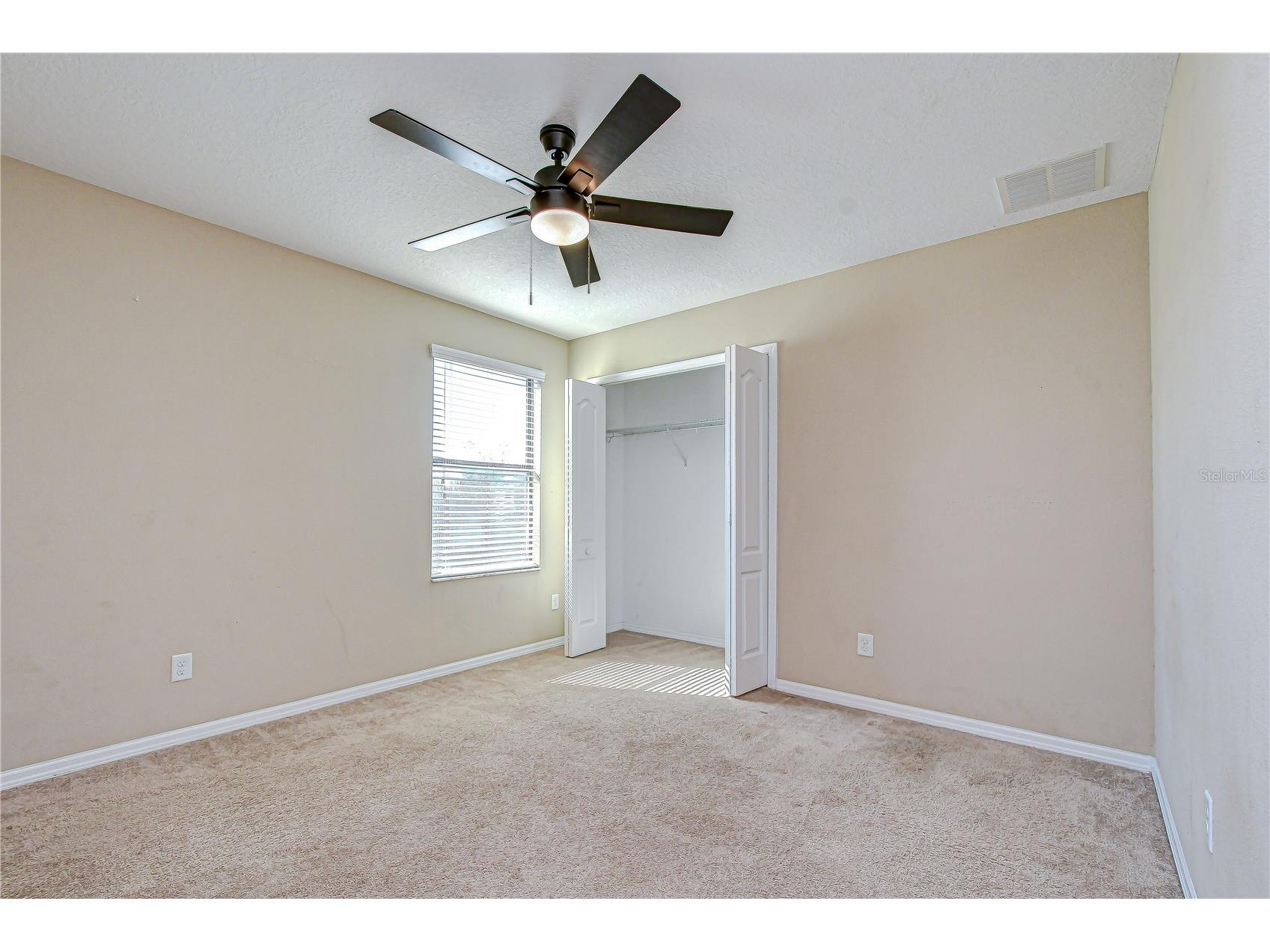 4736 Woods Landing Lane Tampa FL 33619 TB8475405 image23