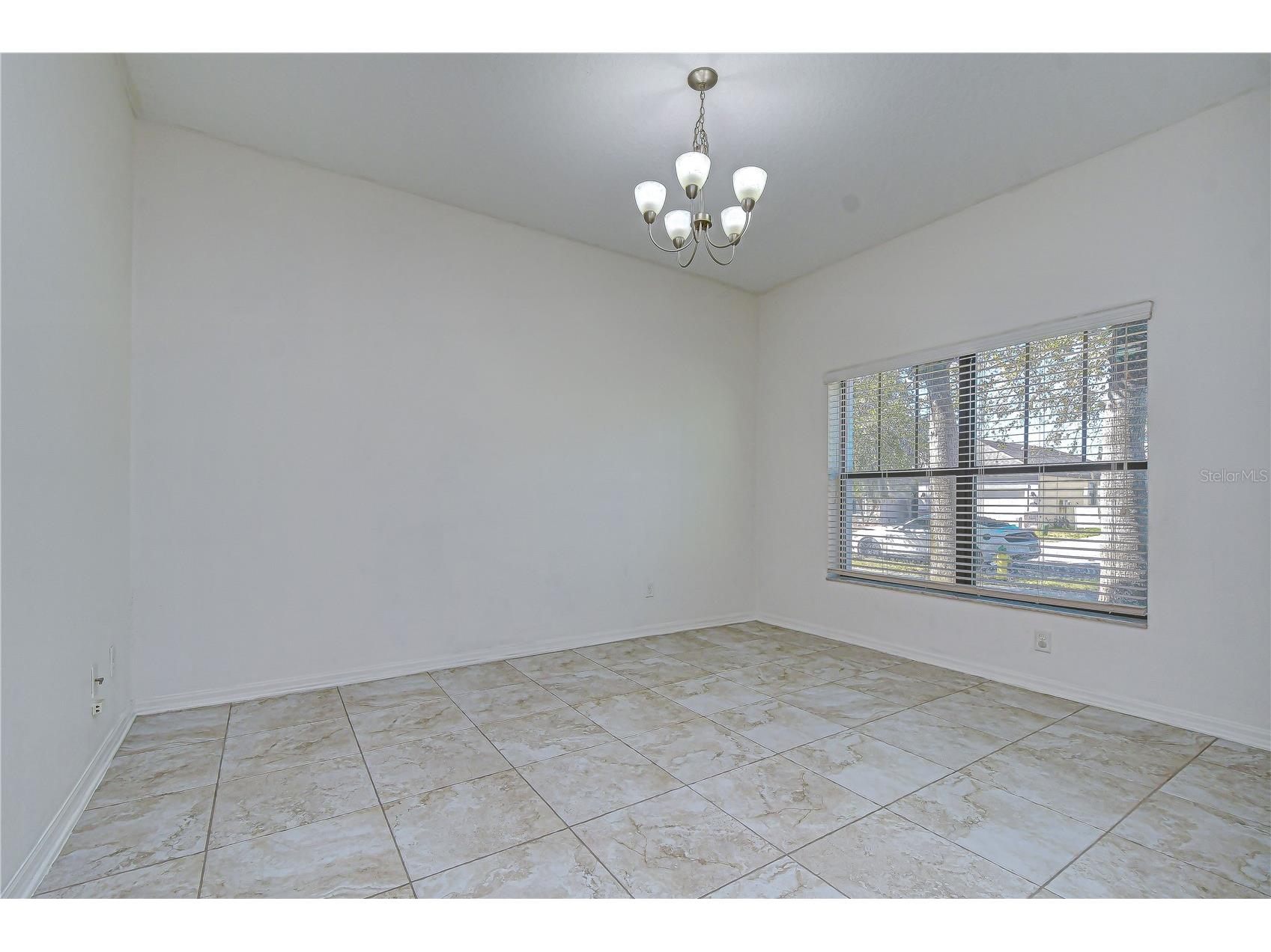 4736 Woods Landing Lane Tampa FL 33619 TB8475405 image6