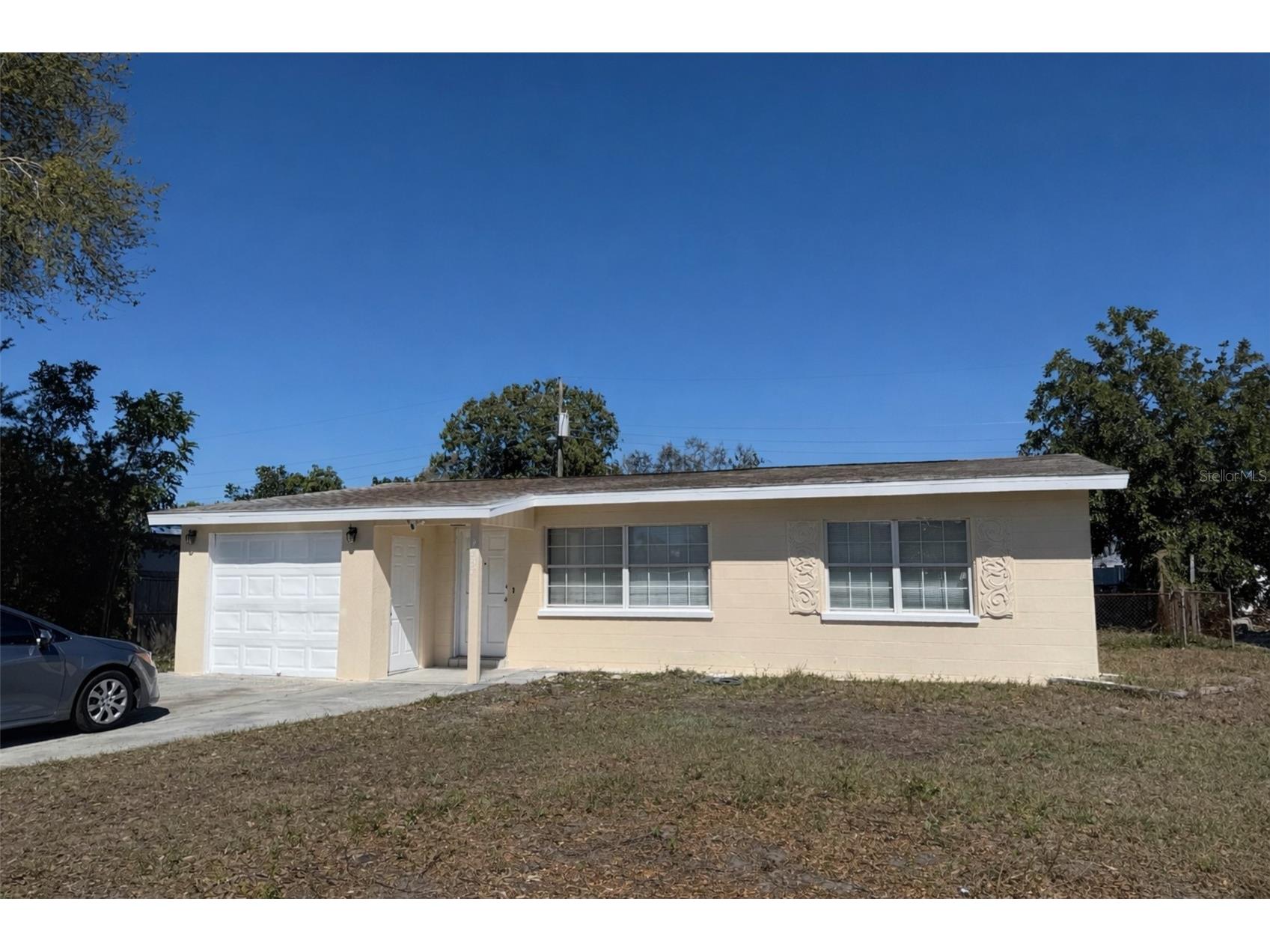 4737 56th Avenue N Saint Petersburg FL 33714 TB8481011 image1