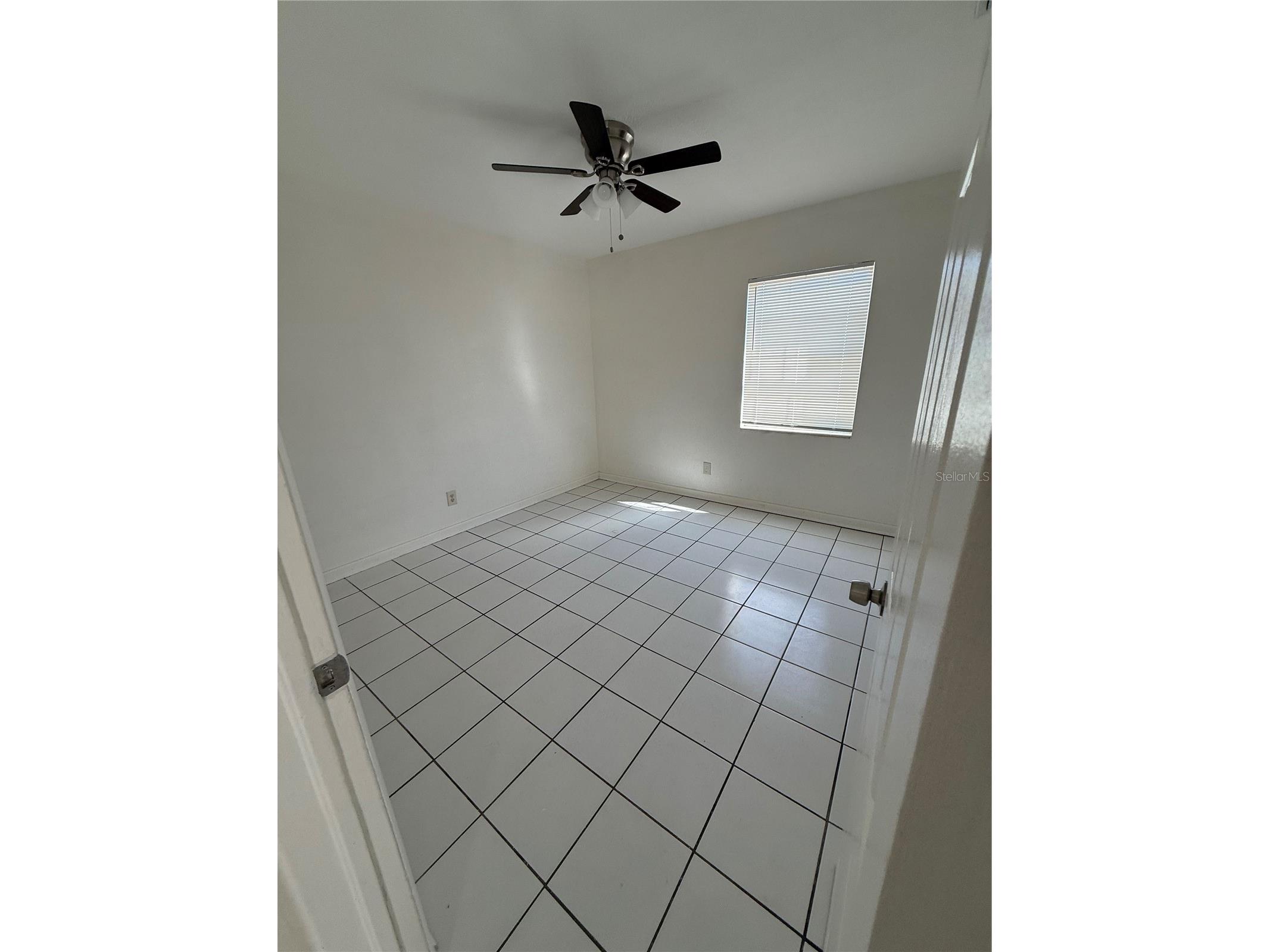 4737 56th Avenue N Saint Petersburg FL 33714 TB8481011 image10