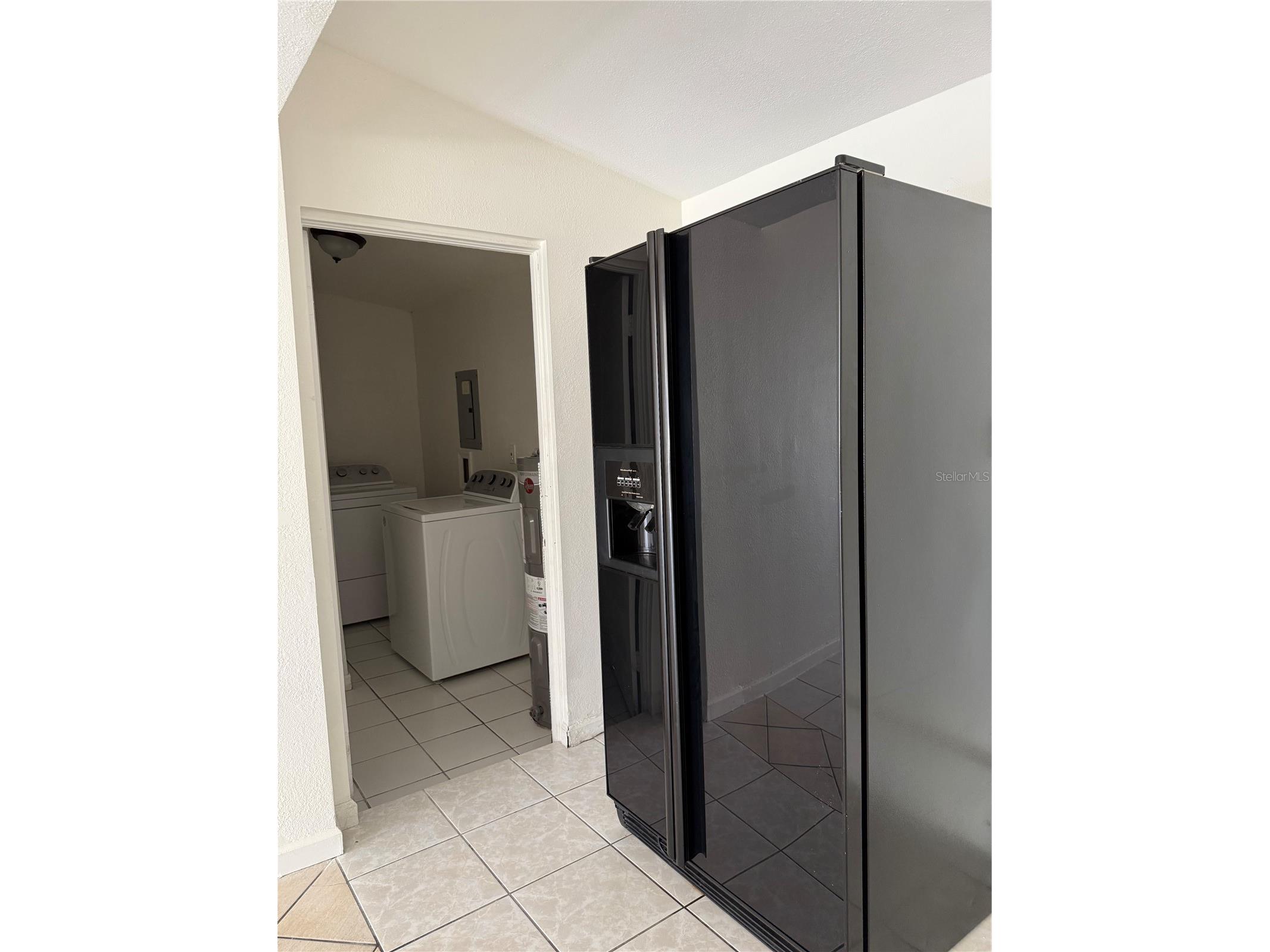 4737 56th Avenue N Saint Petersburg FL 33714 TB8481011 image3