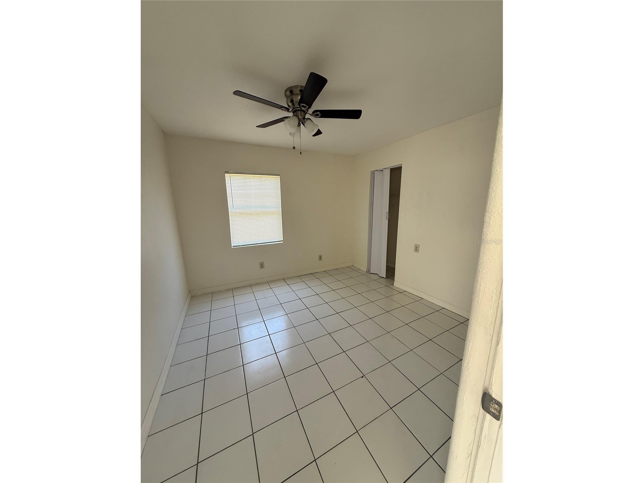 4737 56th Avenue N Saint Petersburg FL 33714 TB8481011 image8