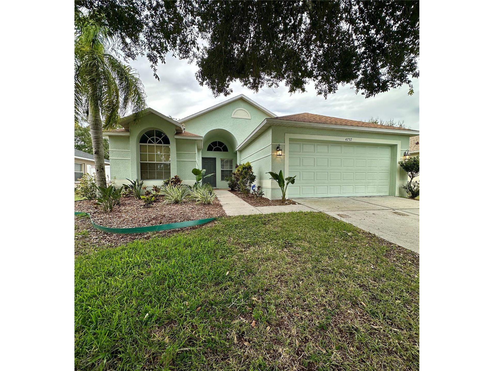 4737 Ayrshire Drive Spring Hill FL 34609 W7878924 image1