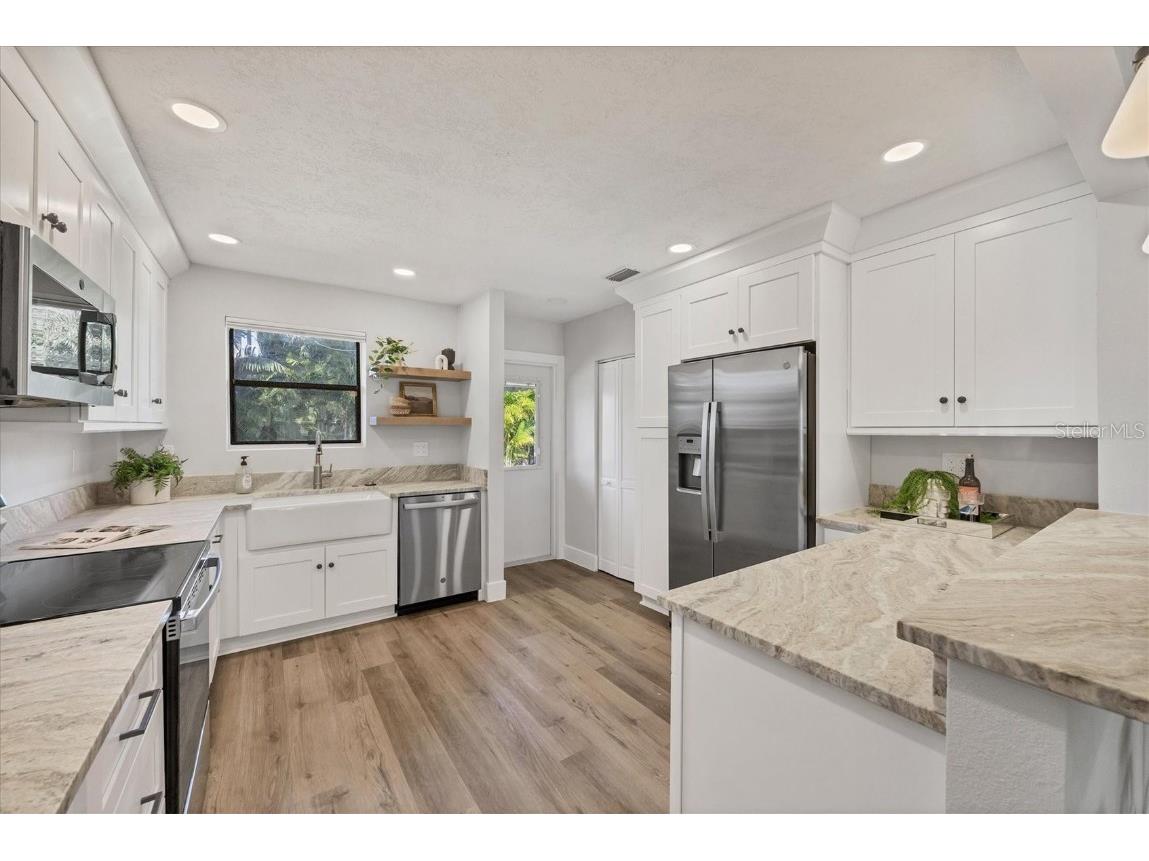 4737 Del Rio Way S Gulfport FL 33711 A4671834 image11