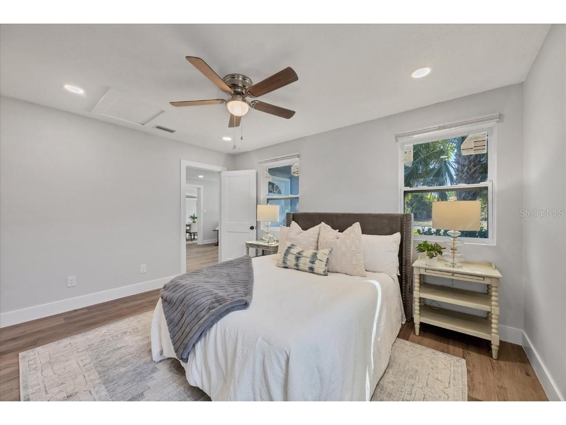 4737 Del Rio Way S Gulfport FL 33711 A4671834 image22