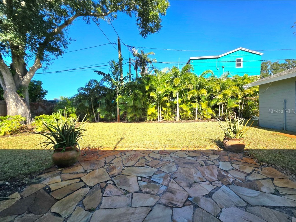 4737 Del Rio Way S Gulfport FL 33711 A4671834 image28