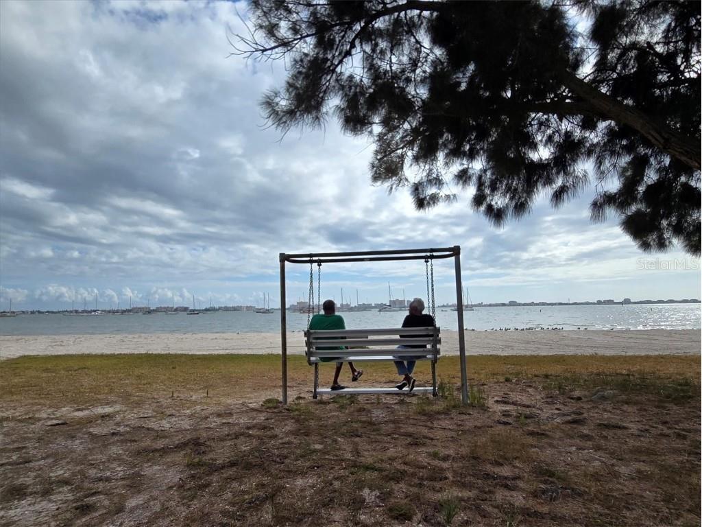 4737 Del Rio Way S Gulfport FL 33711 A4671834 image50