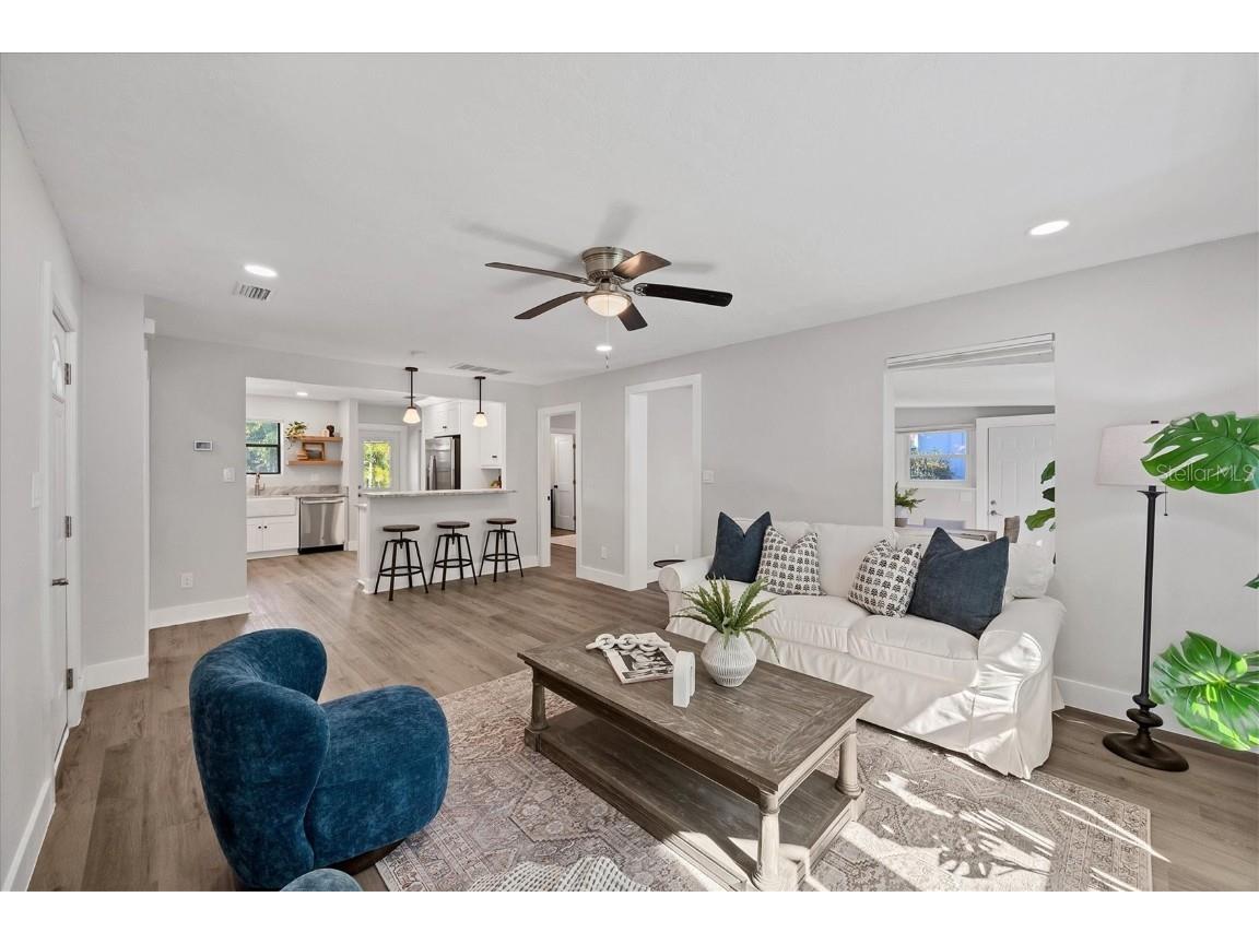 4737 Del Rio Way S Gulfport FL 33711 A4671834 image6