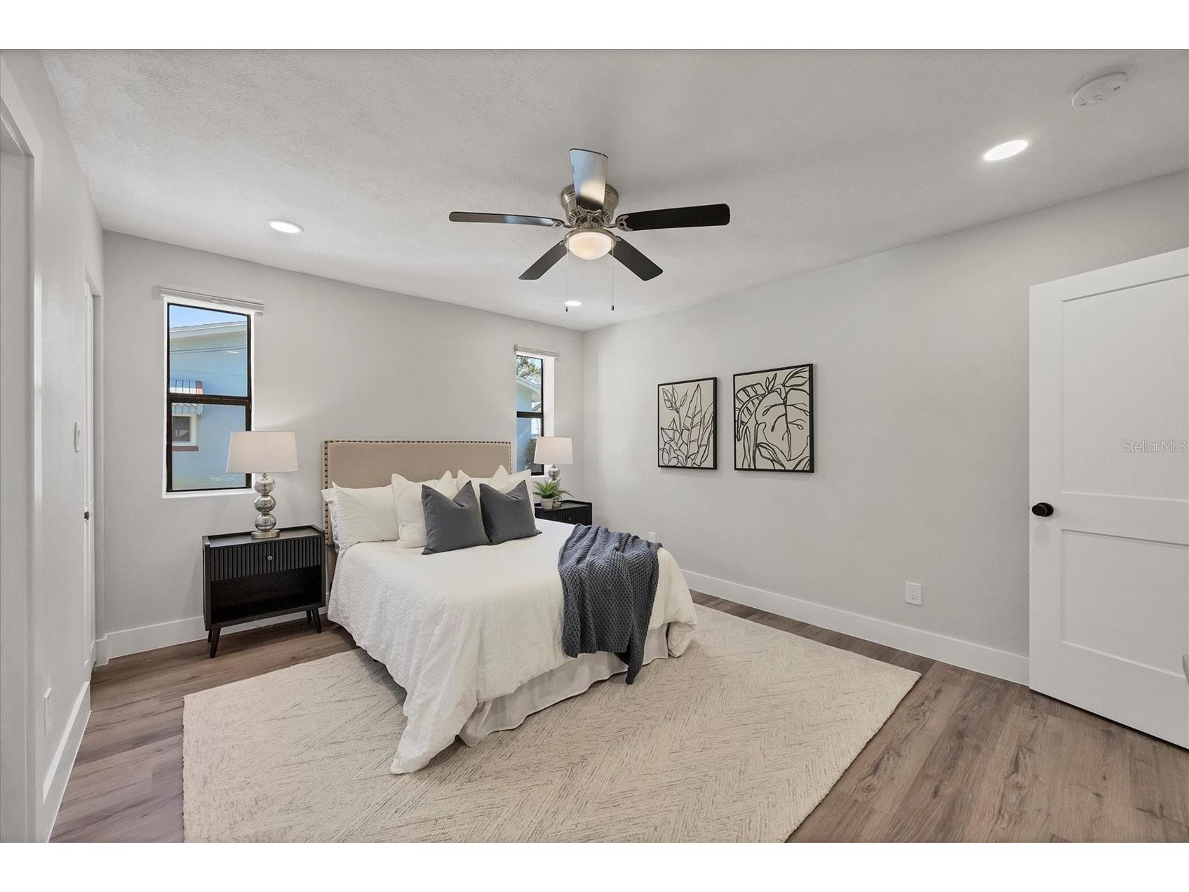 4737 Del Rio Way S Gulfport FL 33711 A4685958 image20