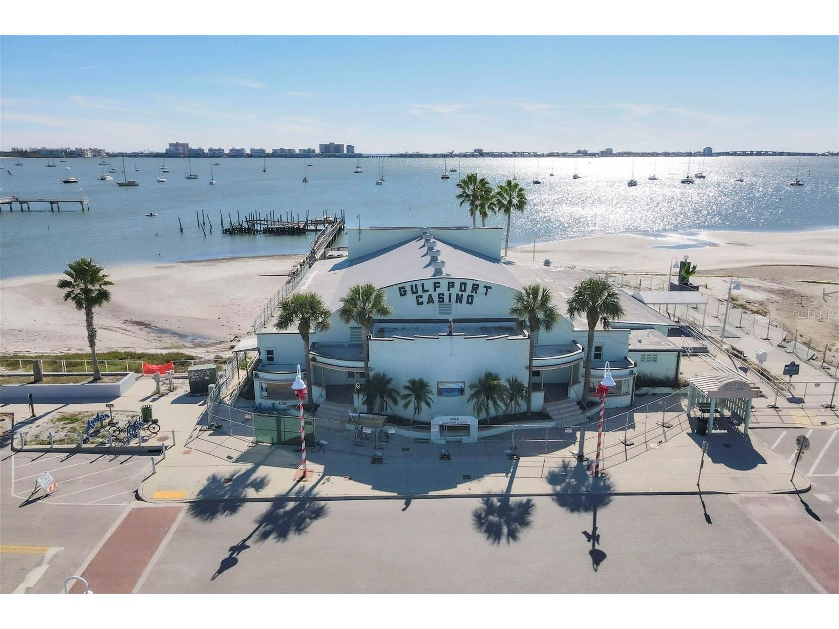 4737 Del Rio Way S Gulfport FL 33711 A4685958 image35