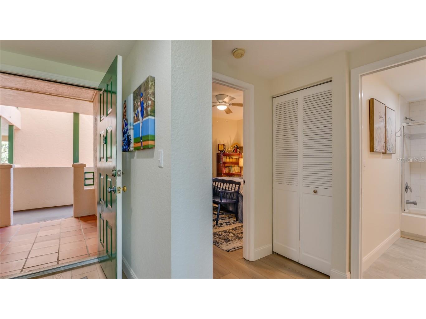 4737 Dolphin Cay Lane S #107 Saint Petersburg FL 33711 TB8438307 image36