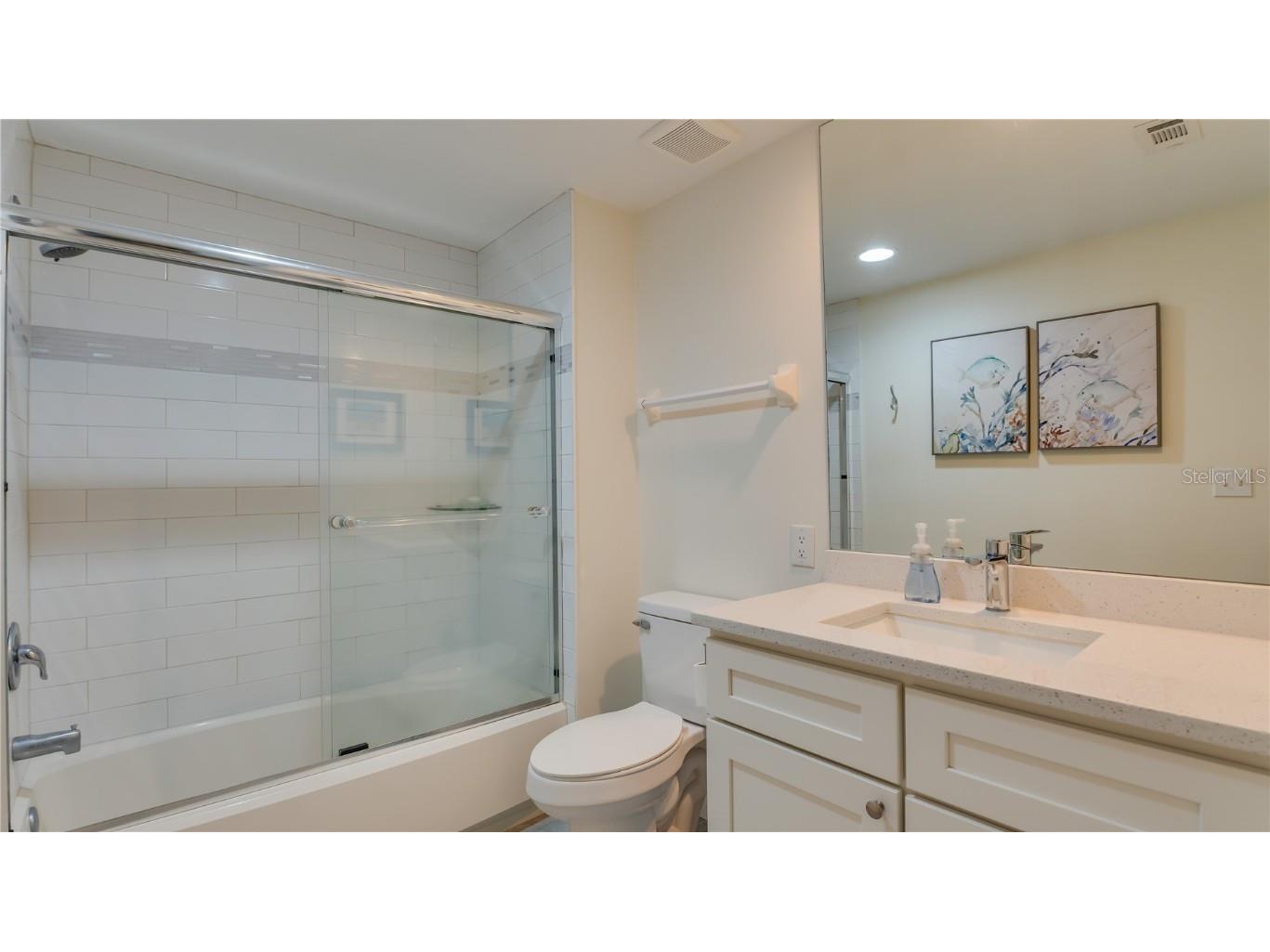 4737 Dolphin Cay Lane S #107 Saint Petersburg FL 33711 TB8438307 image38