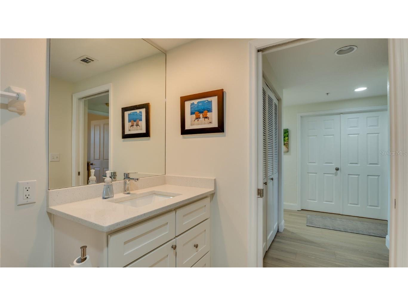 4737 Dolphin Cay Lane S #107 Saint Petersburg FL 33711 TB8438307 image39