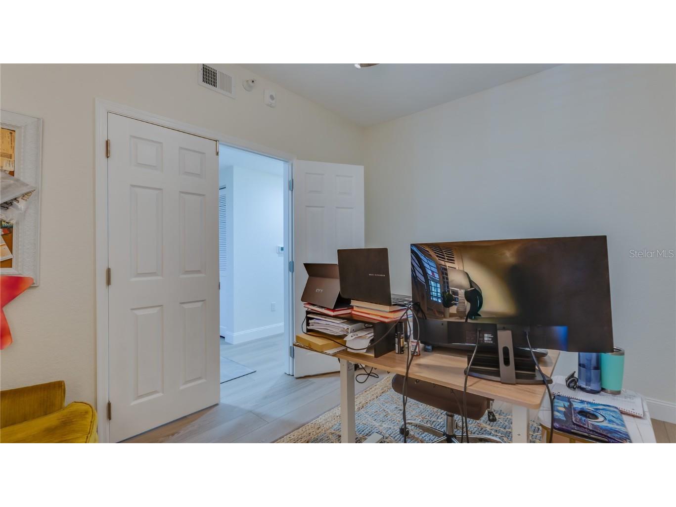 4737 Dolphin Cay Lane S #107 Saint Petersburg FL 33711 TB8438307 image40