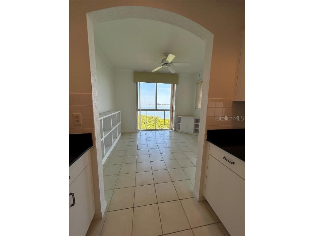 4737 Dolphin Cay Lane S #408 Saint Petersburg FL 33711 TB8386994 image16