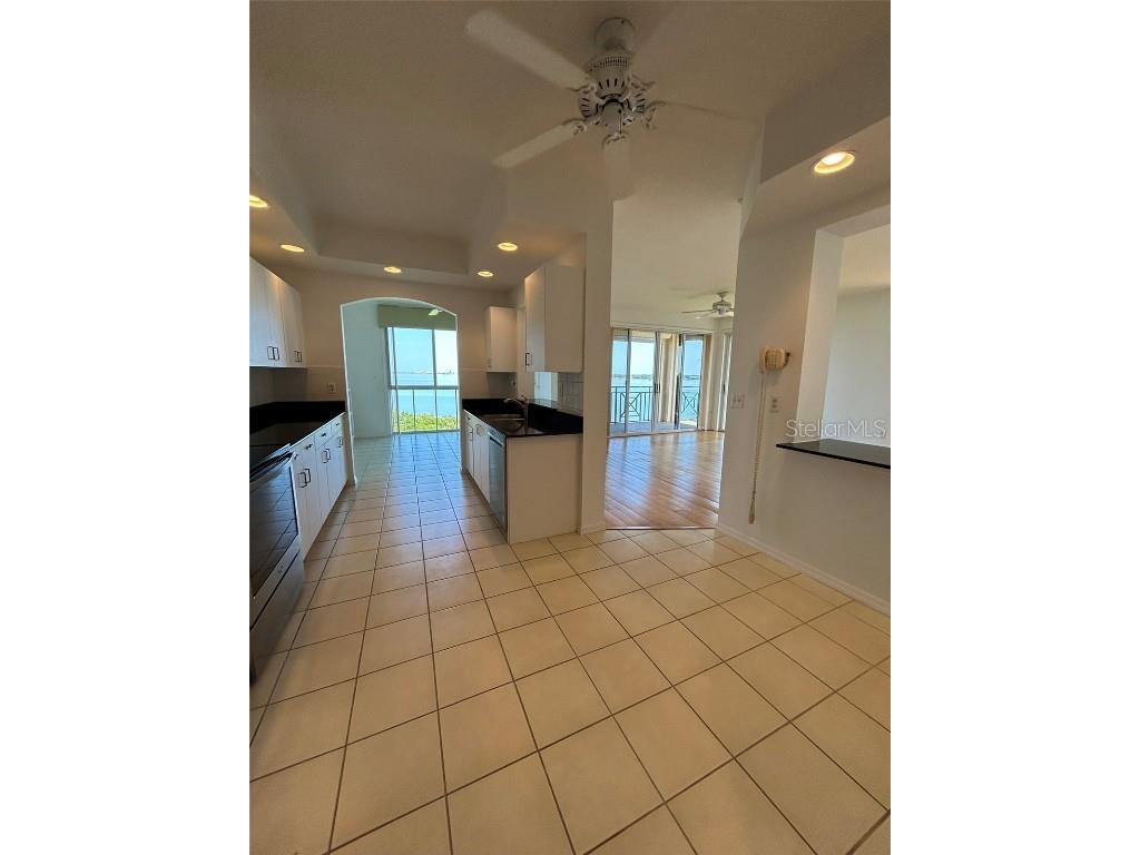 4737 Dolphin Cay Lane S #408 Saint Petersburg FL 33711 TB8386994 image18