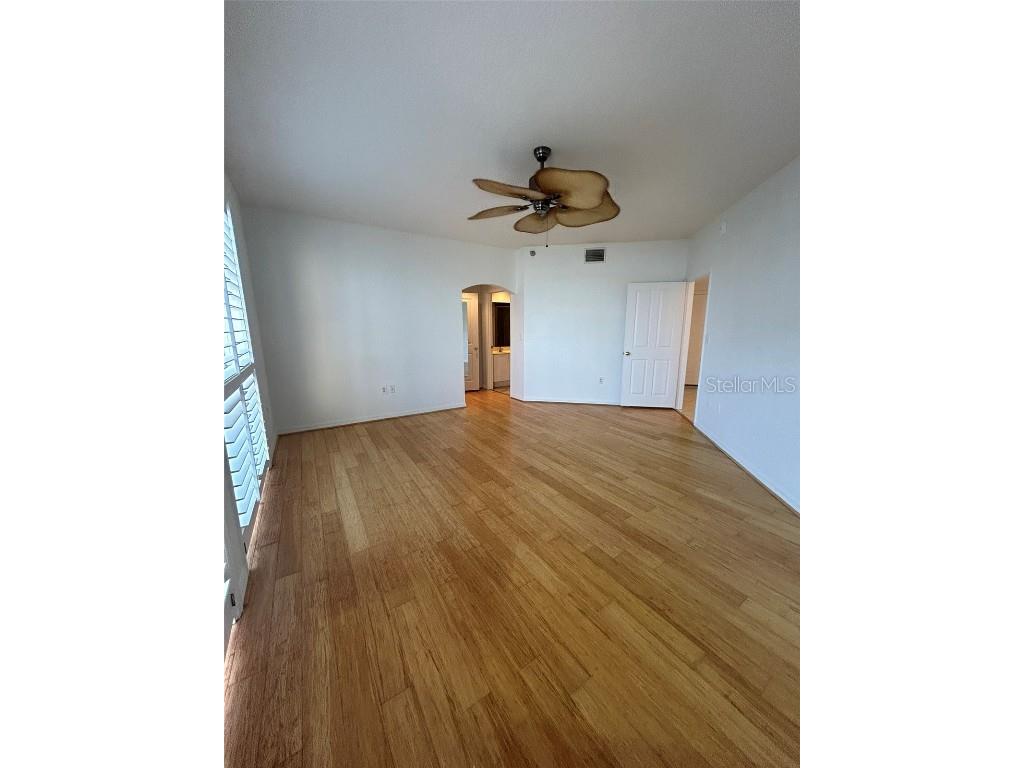 4737 Dolphin Cay Lane S #408 Saint Petersburg FL 33711 TB8386994 image22