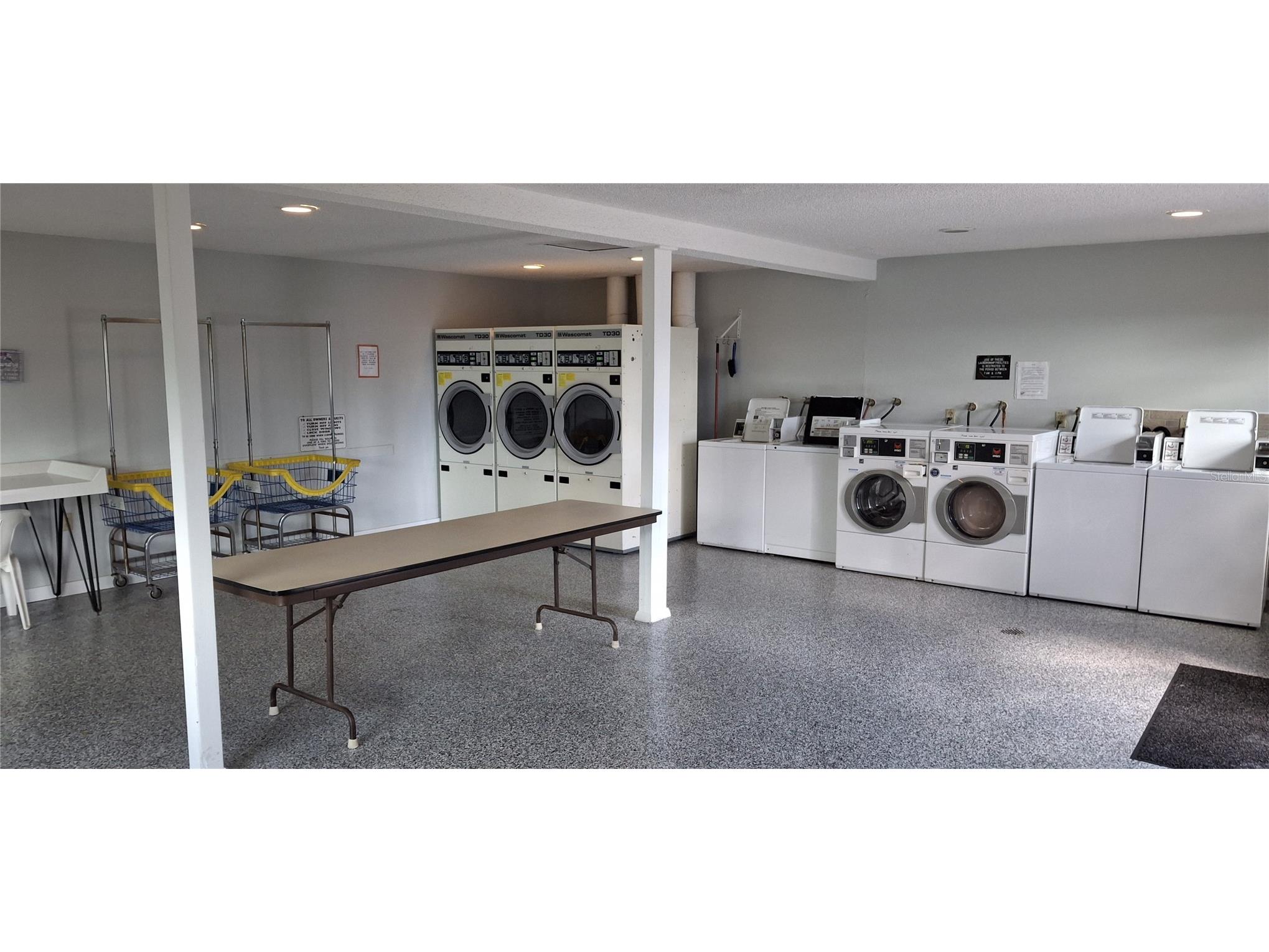 4737 Lake Villa Drive Clearwater FL 33762 TB8470937 image38
