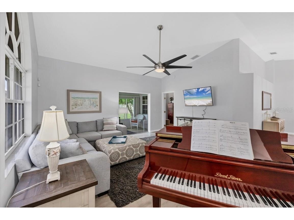 4738 Raintree Street Circle E Bradenton FL 34203 A4659061 image7