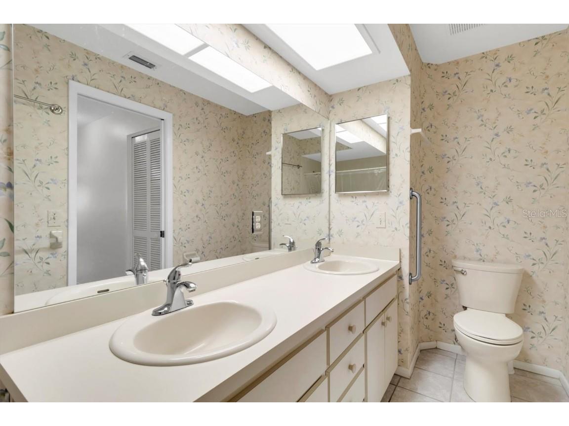 4739 Carrington Court New Port Richey FL 34655 W7879600 image16