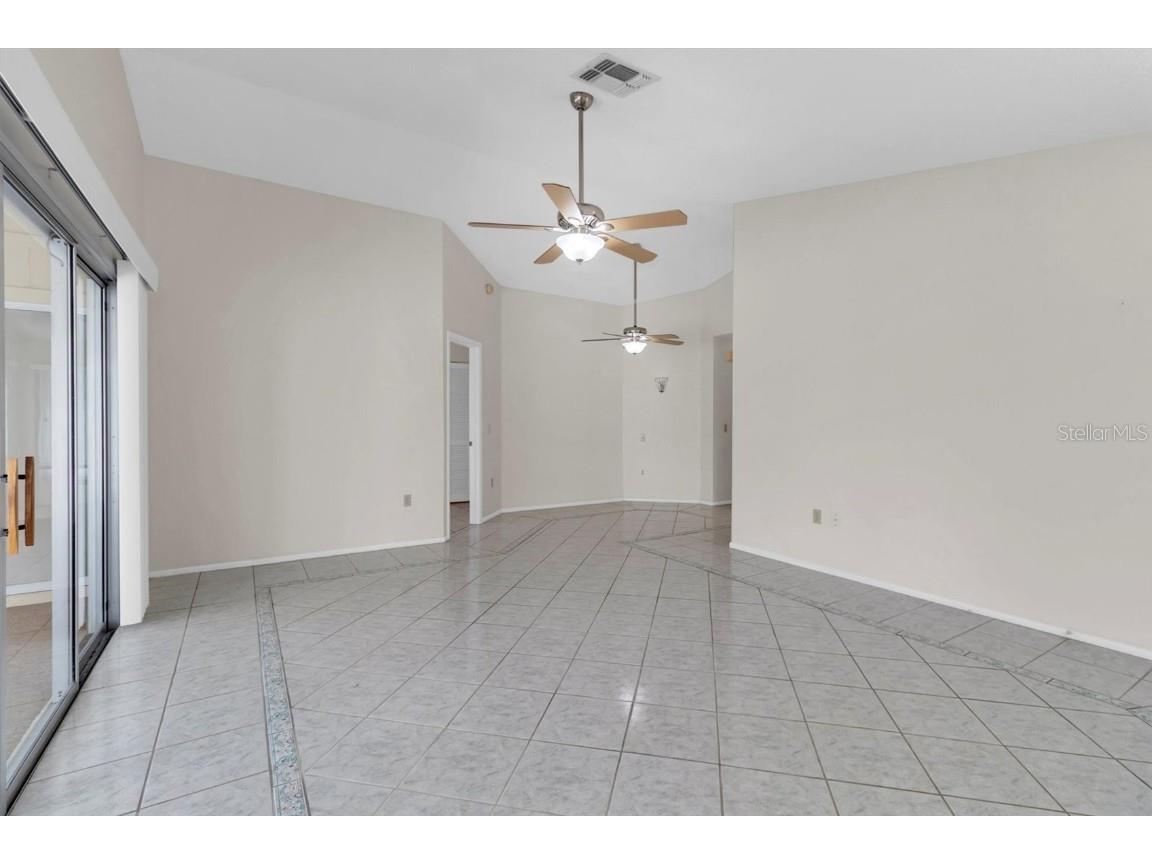 4739 Carrington Court New Port Richey FL 34655 W7879600 image7