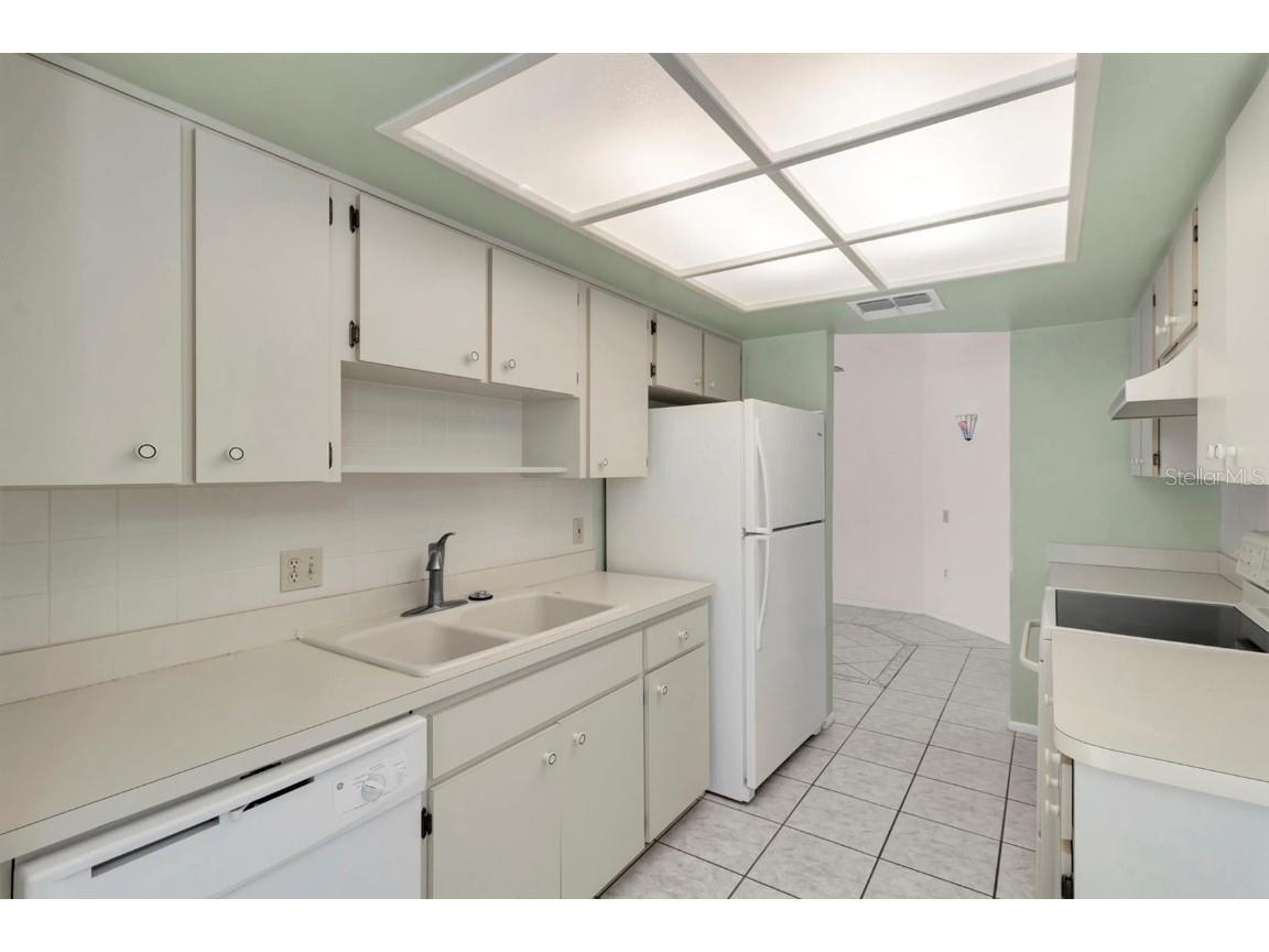 4739 Carrington Court New Port Richey FL 34655 W7879600 image9