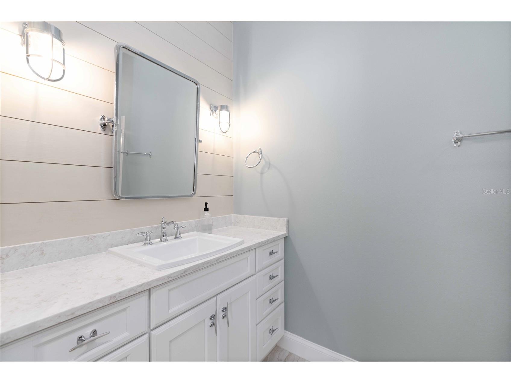 4739 Compass Drive Bradenton FL 34208 - MANATEE RIVER A4682233 image32