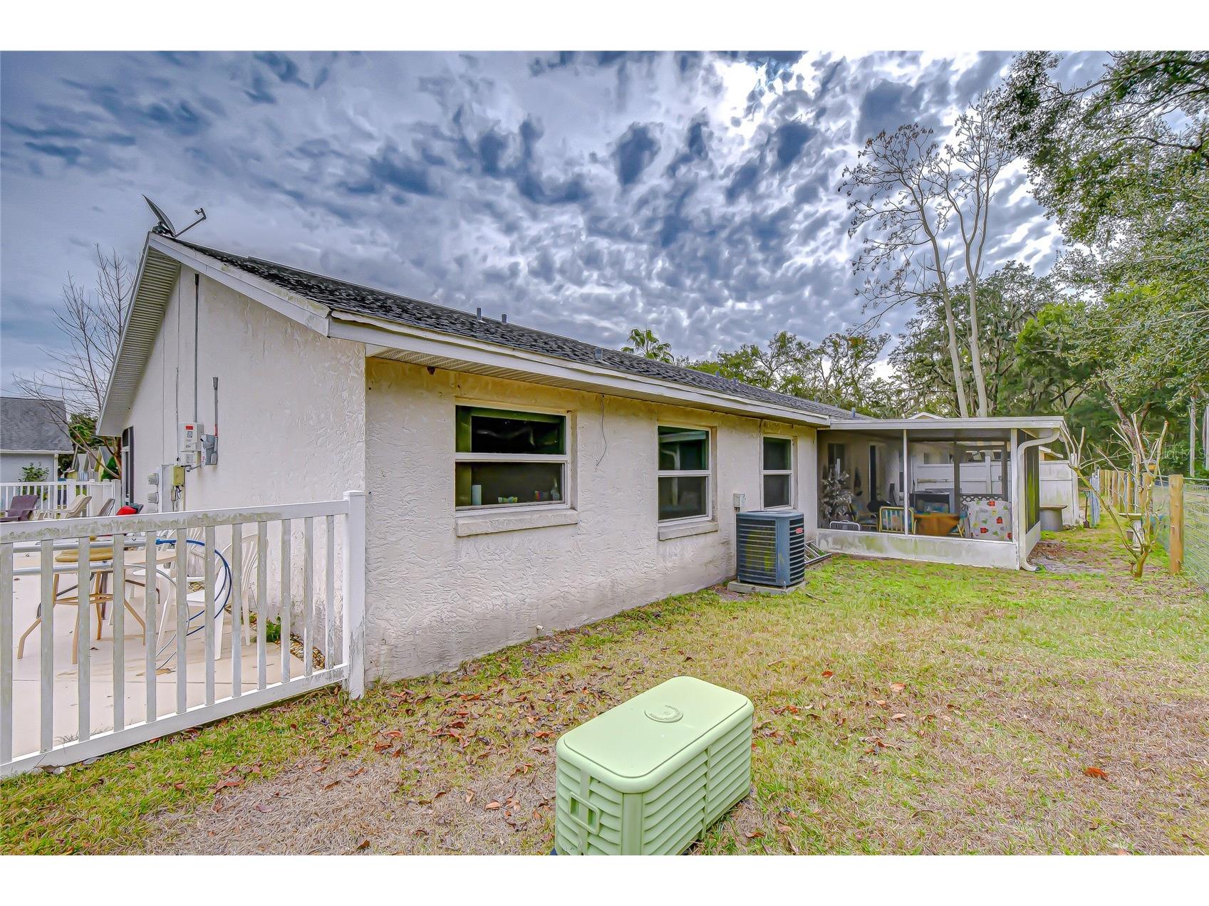 4739 Silver Circle Zephyrhills FL 33541 TB8465084 image23